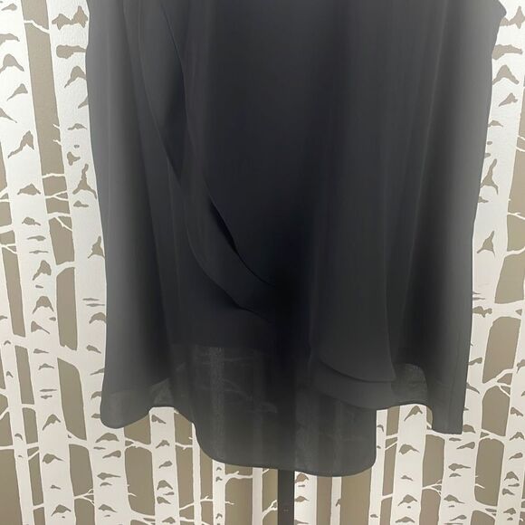 Vince Camuto Semi-Sheer Sleeveless Top 1X - Picture 3 of 11